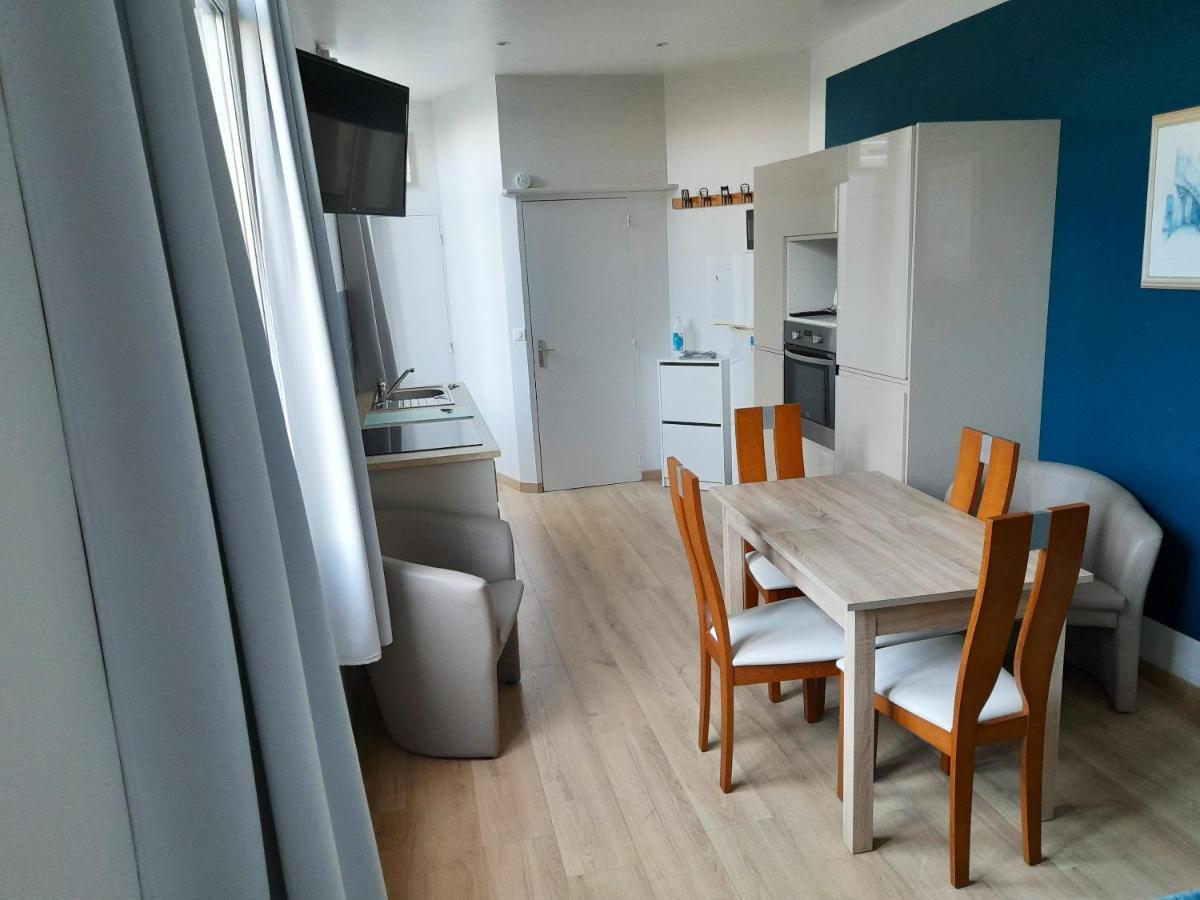 Appartement Ensoleille Et Calme A Saint Quay Portrieux 35 M² Parking Saint-Quay-Portrieux Exterior foto